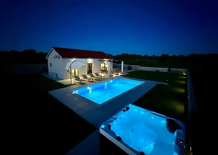 Gemini Semesterbostad *